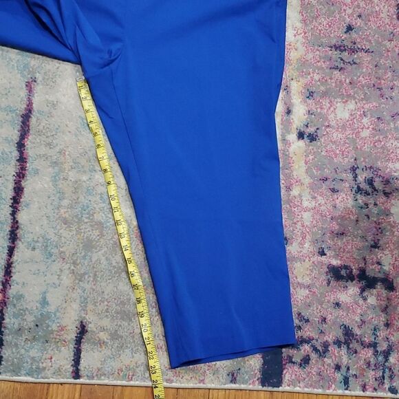 Alfani Cobalt Blue Pull on Capri Pants - Picture 8 of 12